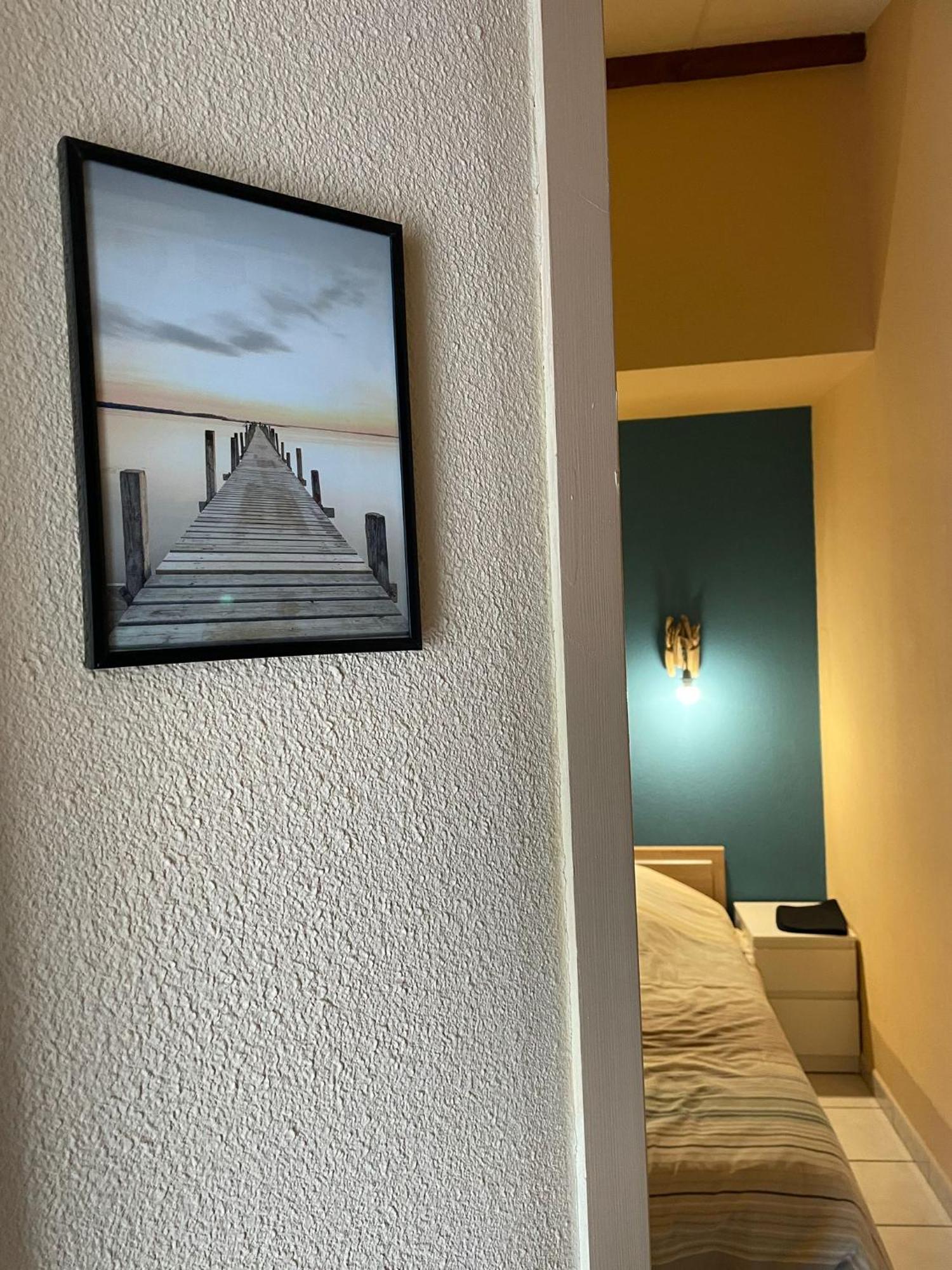 Villa 2 Etoiles Proche Plage Et Commerces 생시프리앙 객실 사진