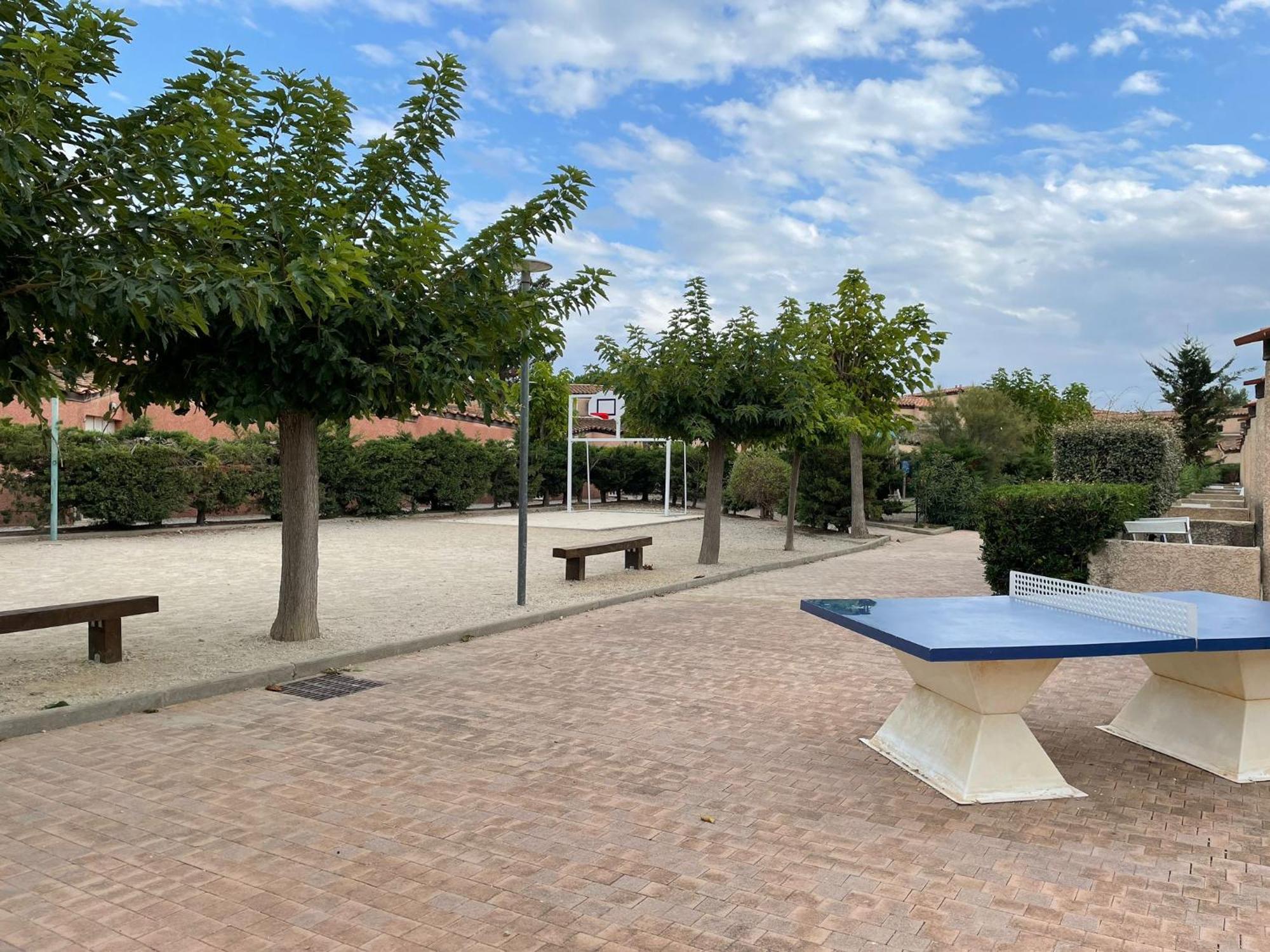 Villa 2 Etoiles Proche Plage Et Commerces 생시프리앙 객실 사진
